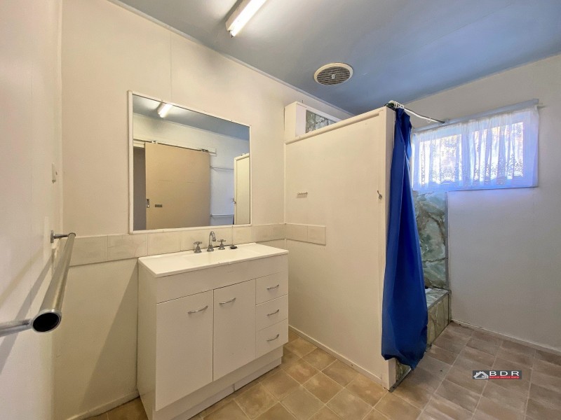 36 Hunter St, Torbanlea QLD 4662