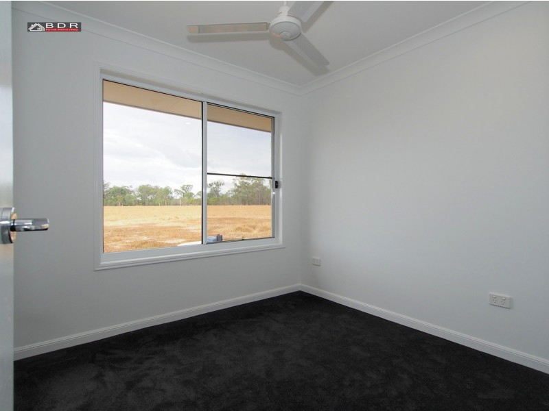 86 Keen Road, Pacific Haven QLD 4659