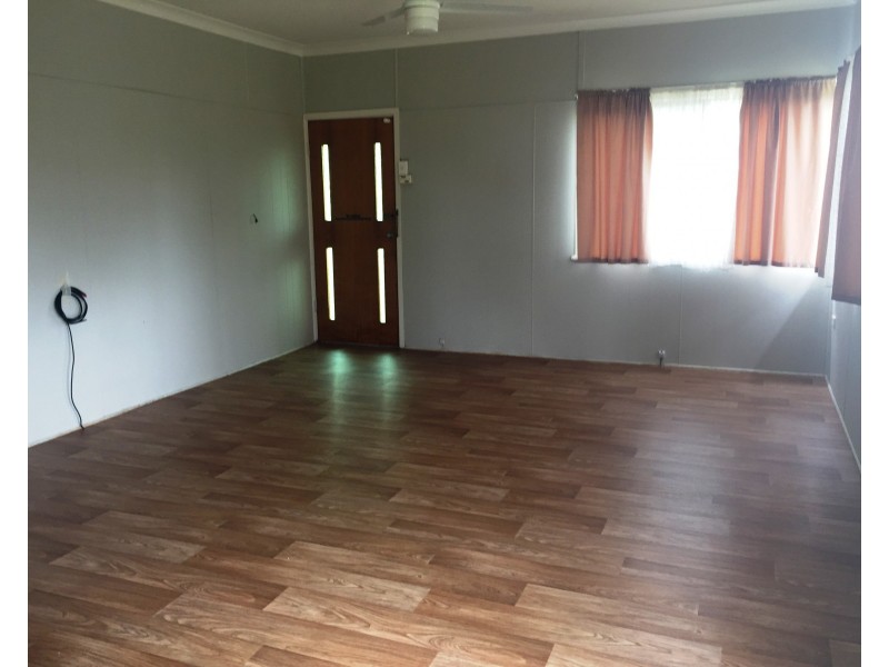 14 Spring Street, Howard QLD 4659