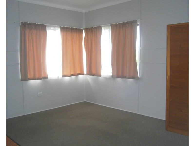 14 Spring Street, Howard QLD 4659