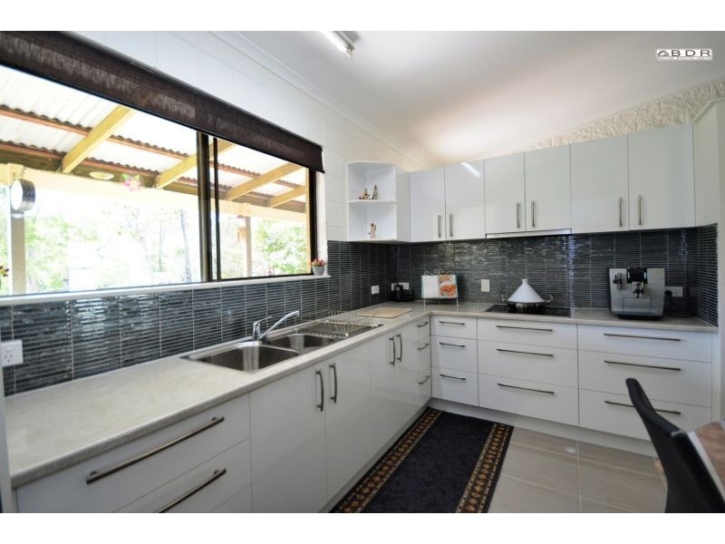10 Coral Ave, Pacific Haven QLD 4659