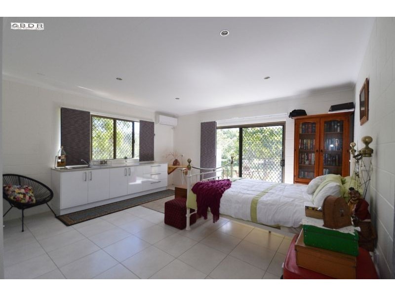 10 Coral Ave, Pacific Haven QLD 4659