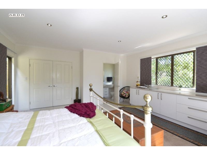 10 Coral Ave, Pacific Haven QLD 4659