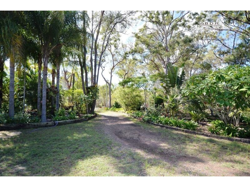 10 Coral Ave, Pacific Haven QLD 4659