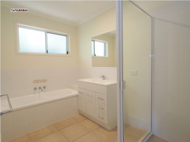 60 Sirenia Drive, Burrum Heads QLD 4659