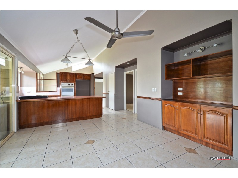 71 Watkins St, Howard QLD 4659