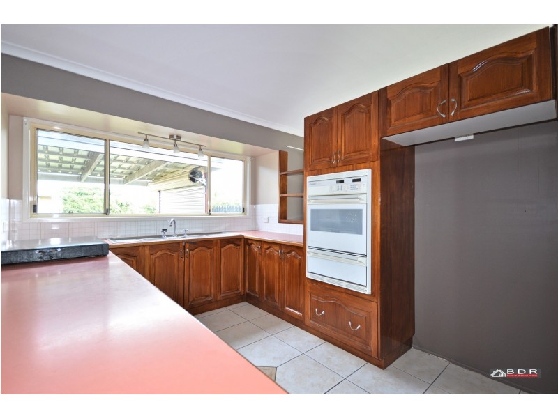 71 Watkins St, Howard QLD 4659