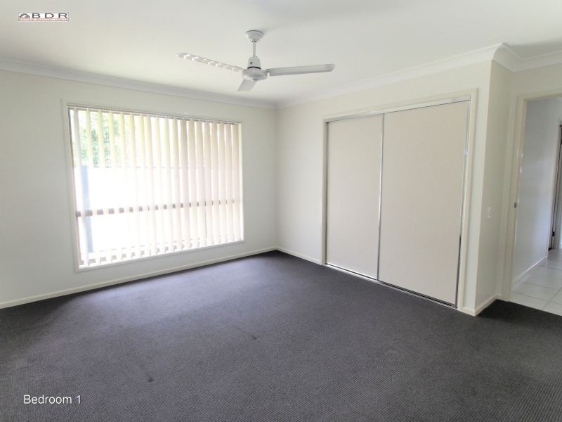 2/1 Lucas Drive, Burrum Heads QLD 4659