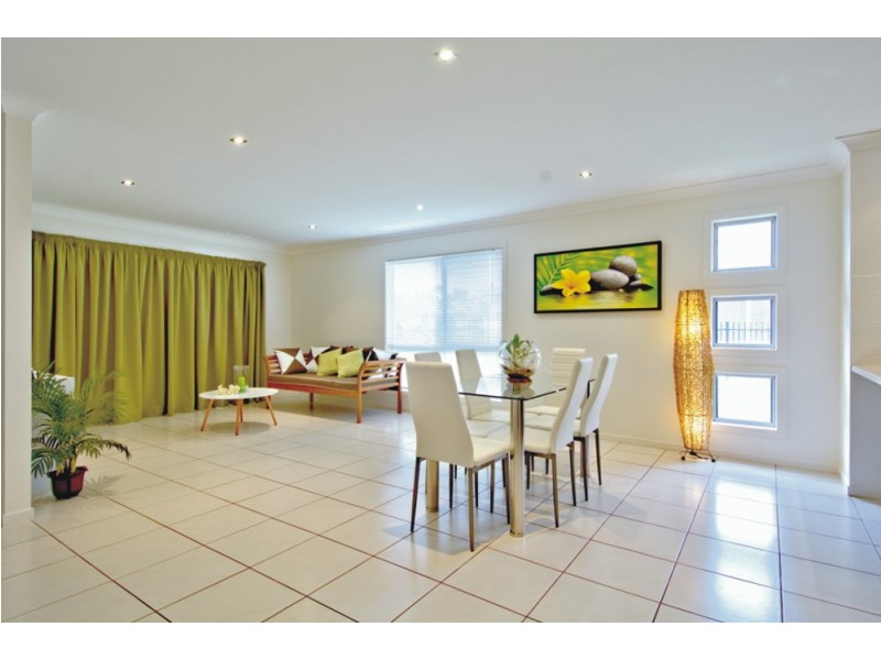 8 Barramundi Drive, Burrum Heads QLD 4659