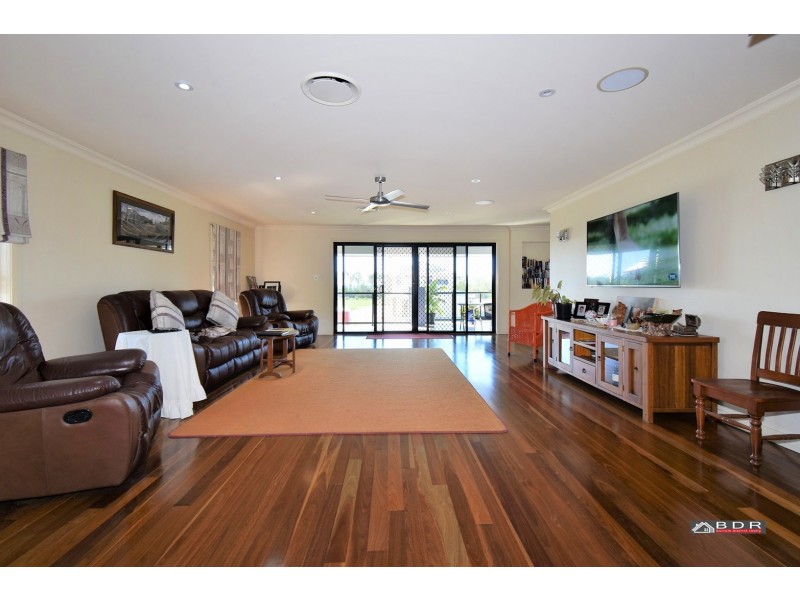 6 Sandcastles Circuit, Burrum Heads QLD 4659