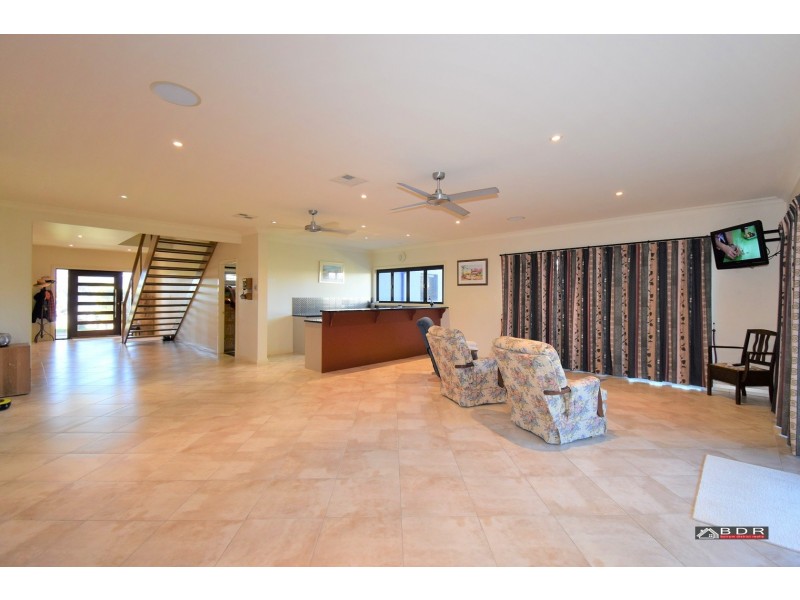 6 Sandcastles Circuit, Burrum Heads QLD 4659