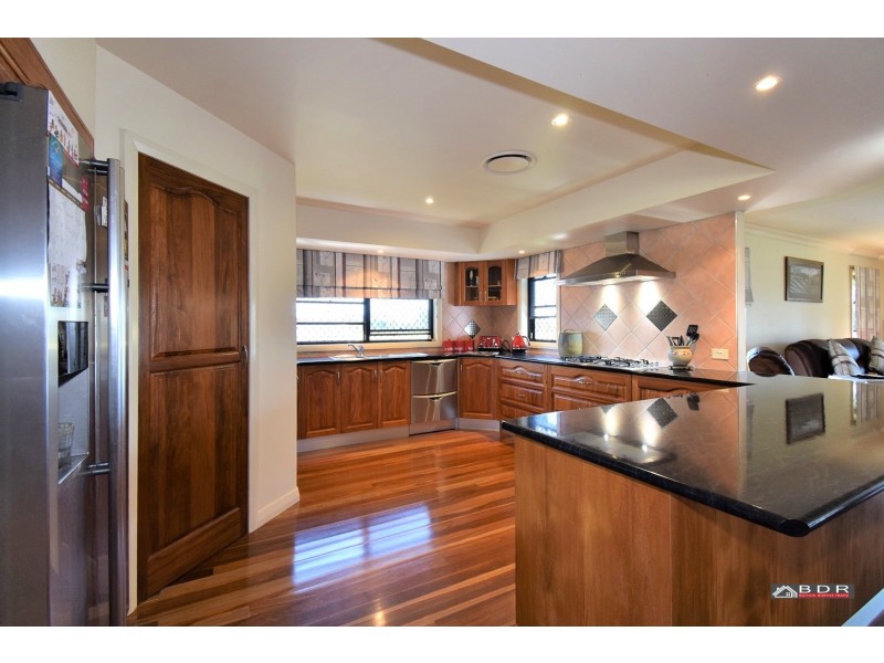 6 Sandcastles Circuit, Burrum Heads QLD 4659