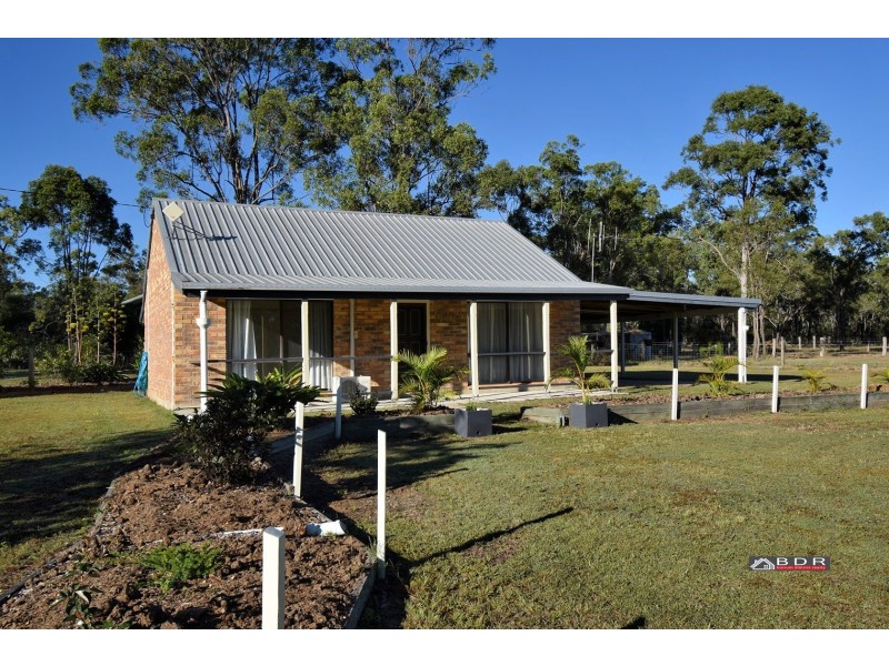 100 Hunter Street, Torbanlea QLD 4662