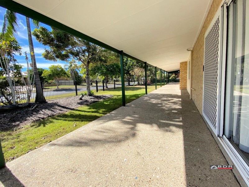 37 Beach Dr, Burrum Heads QLD 4659