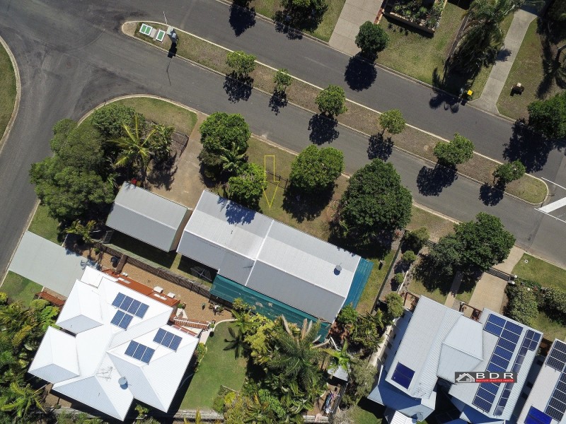 37 Beach Dr, Burrum Heads QLD 4659