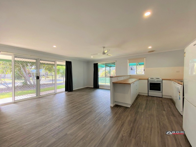 37 Beach Dr, Burrum Heads QLD 4659