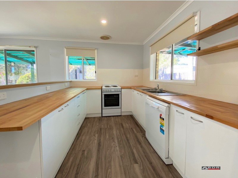 37 Beach Dr, Burrum Heads QLD 4659