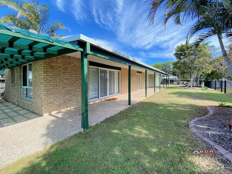 37 Beach Dr, Burrum Heads QLD 4659
