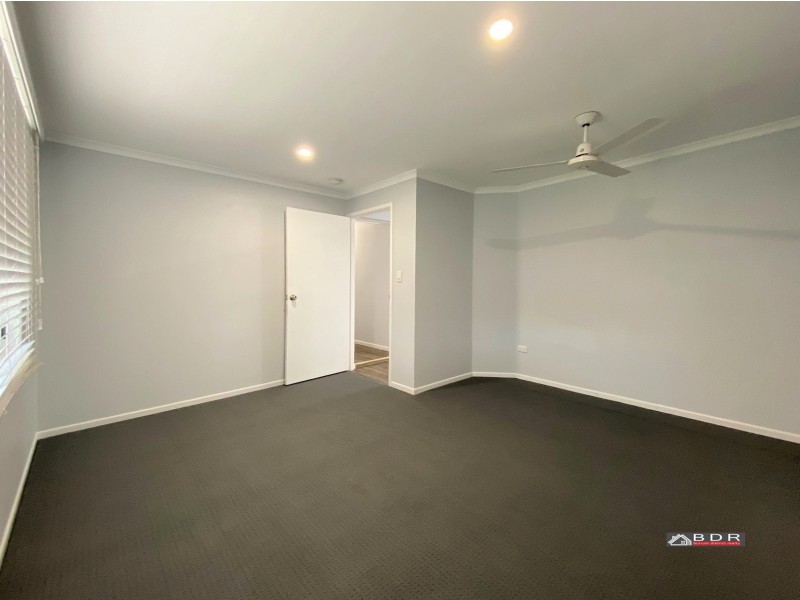 37 Beach Dr, Burrum Heads QLD 4659