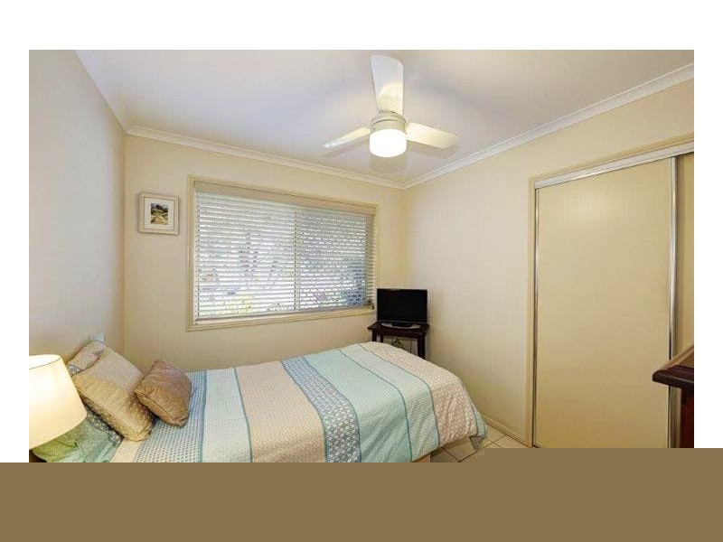 32 Burrum Heads Rd, Burrum Heads QLD 4659