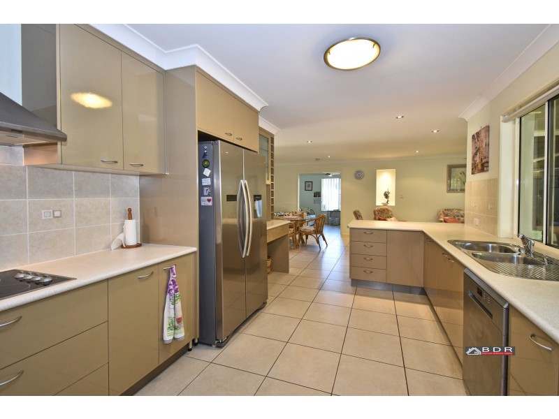 32 Traviston Way, Burrum Heads QLD 4659