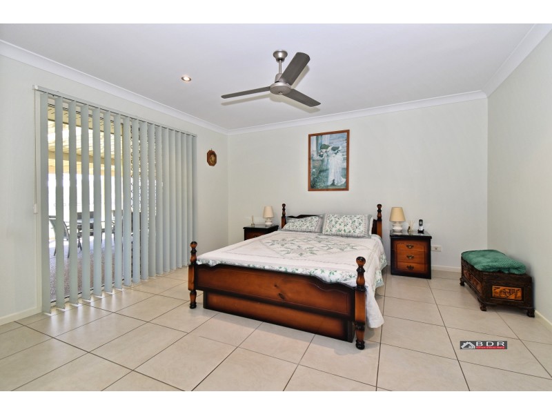 32 Traviston Way, Burrum Heads QLD 4659