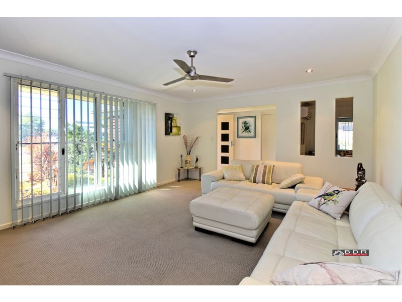 32 Traviston Way, Burrum Heads QLD 4659