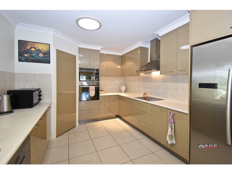 32 Traviston Way, Burrum Heads QLD 4659