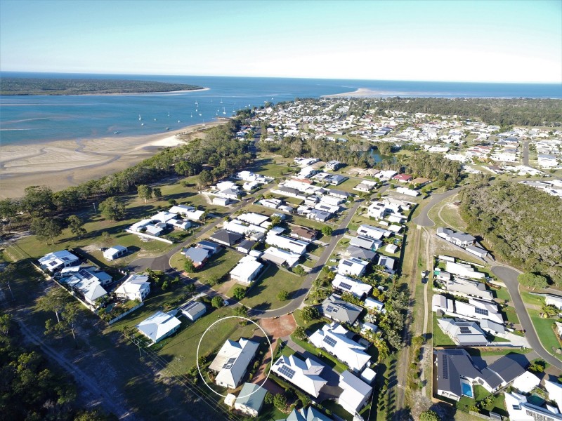 32 Traviston Way, Burrum Heads QLD 4659