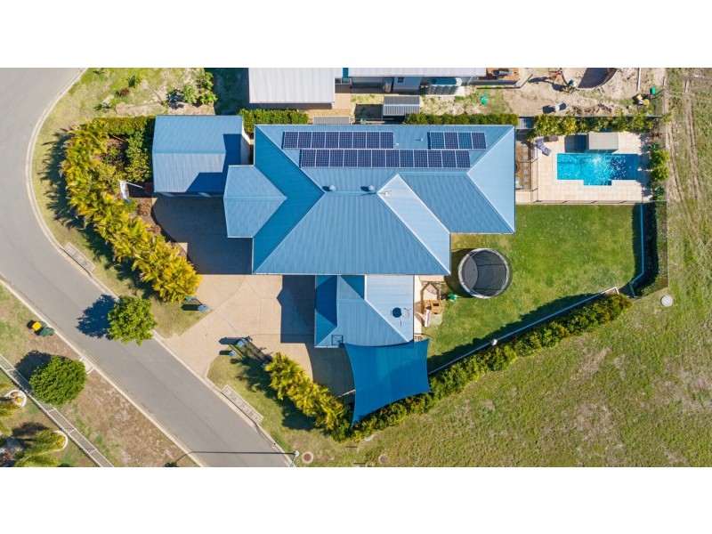 2 Pavilion Ct, Burrum Heads QLD 4659
