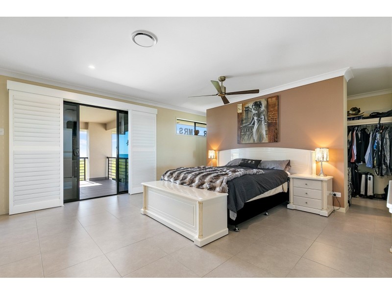 2 Pavilion Ct, Burrum Heads QLD 4659
