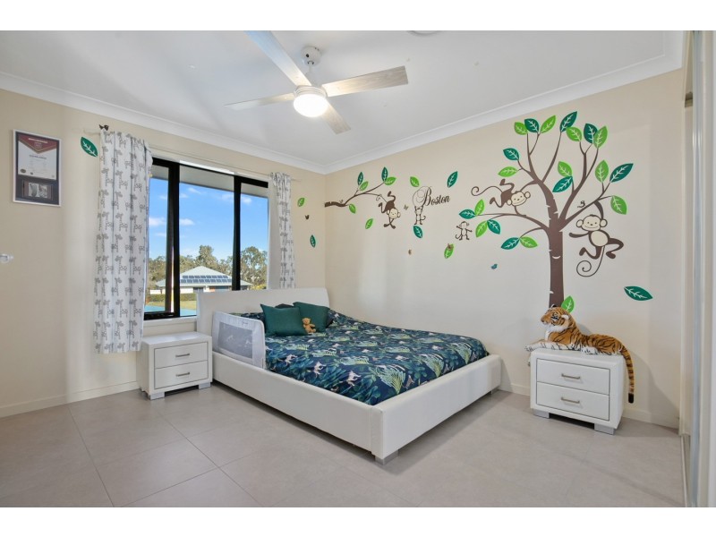 2 Pavilion Ct, Burrum Heads QLD 4659