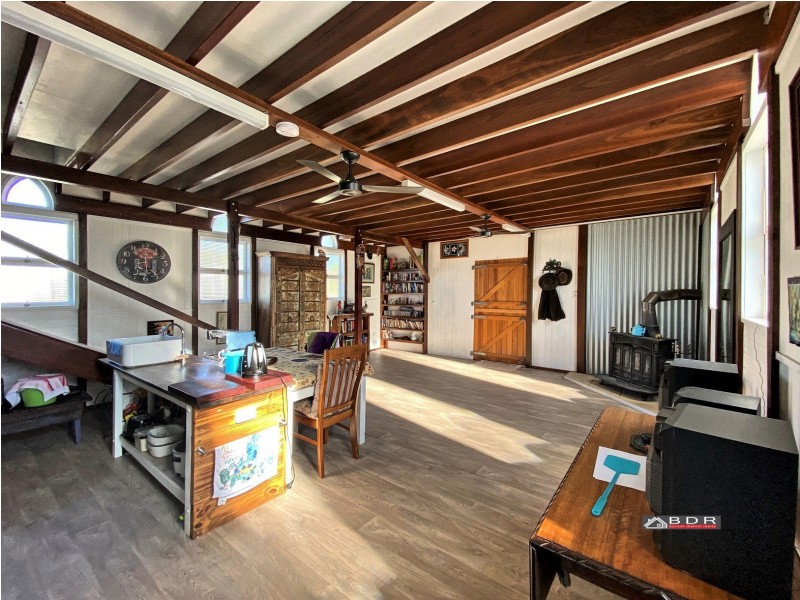 10 Crawford Street, Torbanlea QLD 4662