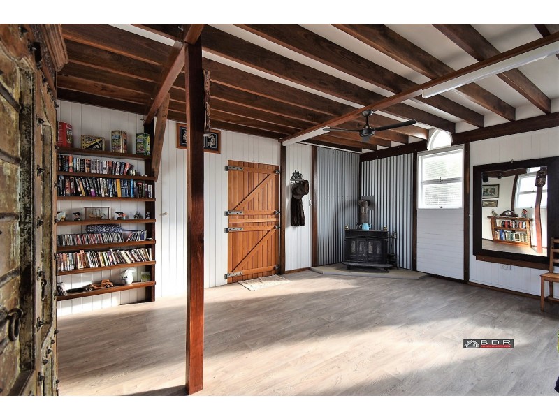 10 Crawford Street, Torbanlea QLD 4662