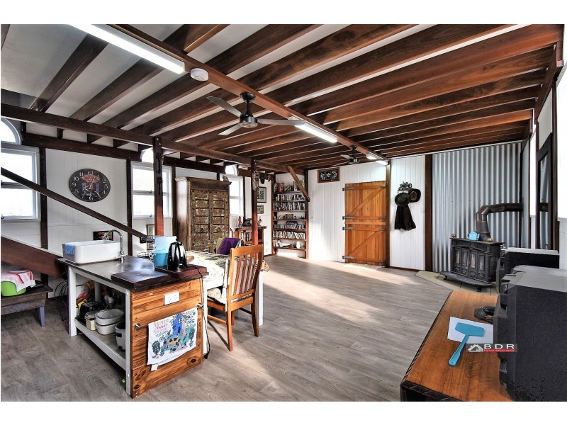 10 Crawford Street, Torbanlea QLD 4662