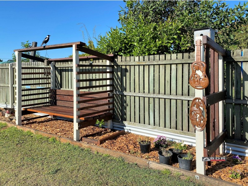 10 Crawford Street, Torbanlea QLD 4662