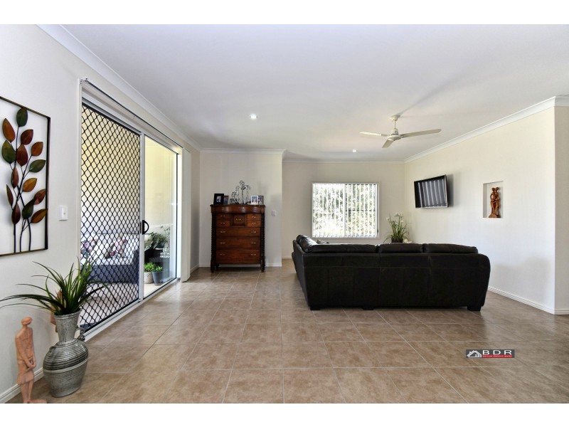 8 Cowrie Court, Burrum Heads QLD 4659