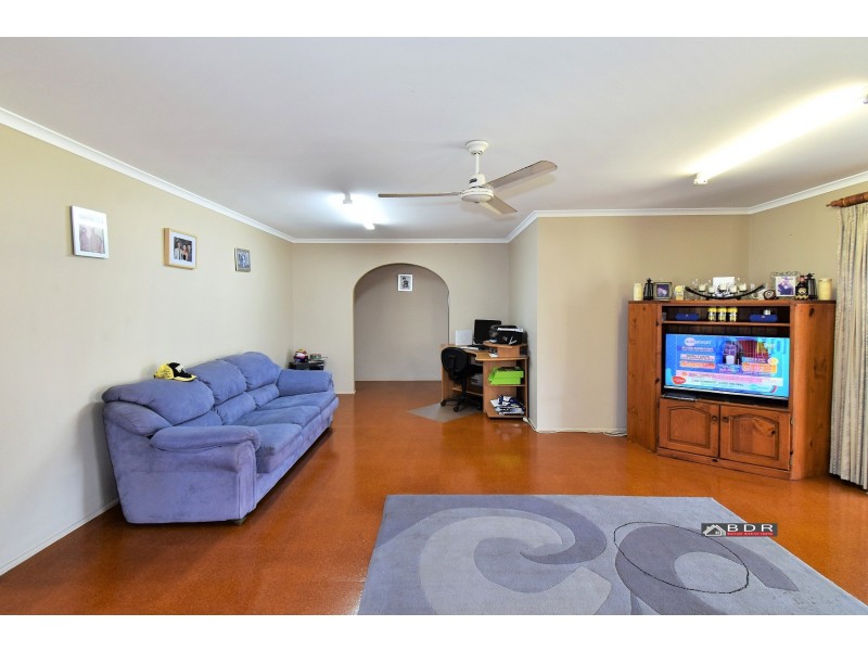 17 Hoffman Street, Burrum Heads QLD 4659