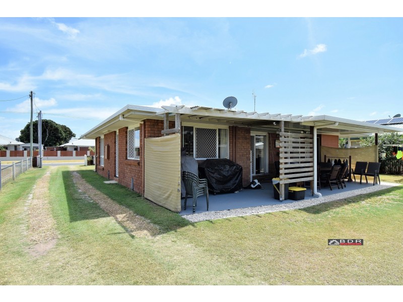 17 Hoffman Street, Burrum Heads QLD 4659