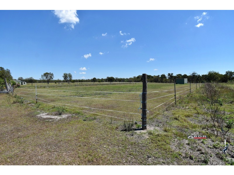 137 Woodgate Road, Goodwood QLD 4660