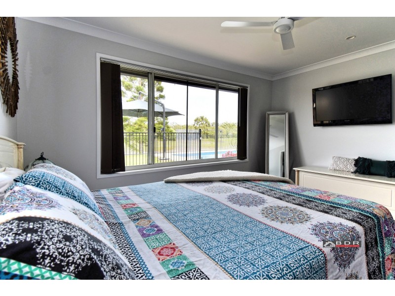 38 Honey Myrtle Cl, Burrum Heads QLD 4659