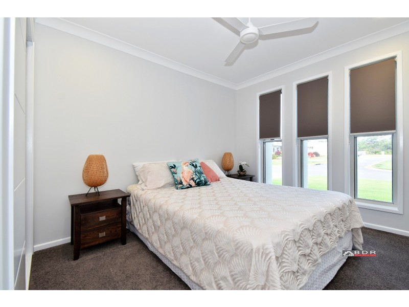 38 Honey Myrtle Cl, Burrum Heads QLD 4659