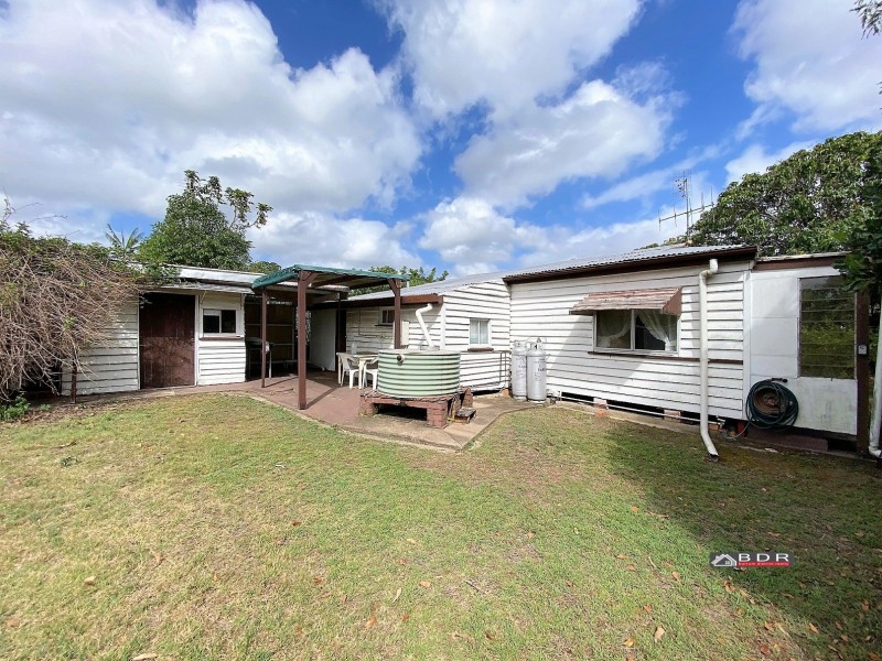 4-6 Creek Street, Howard QLD 4659