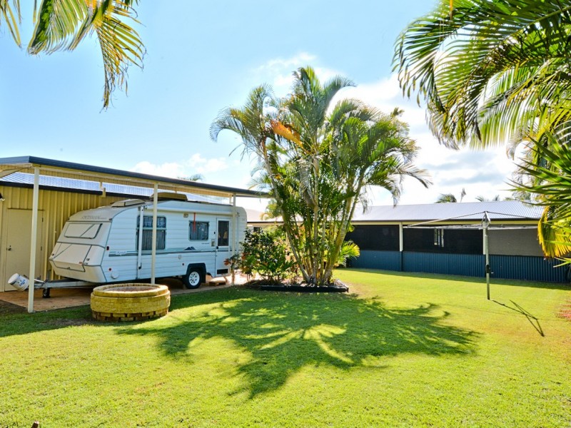 11 Lakeside Drive, Burrum Heads QLD 4659
