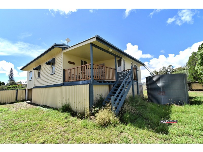 3 Hume Street, Buxton QLD 4660