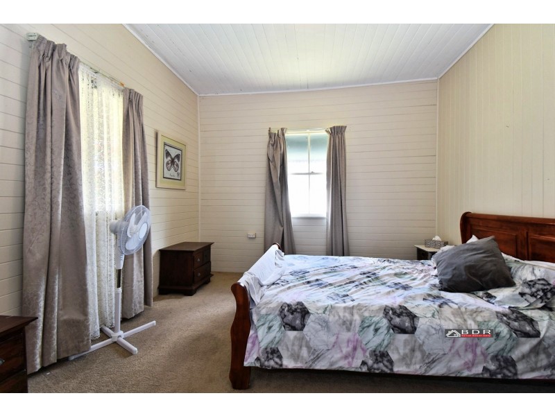 3 Hume Street, Buxton QLD 4660