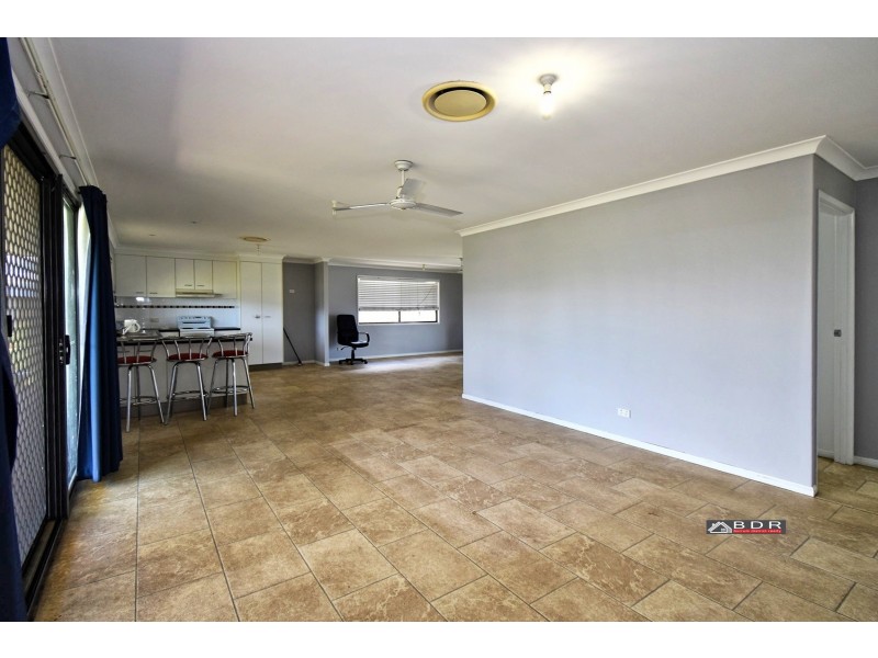4 Burrumba Drive, Buxton QLD 4660