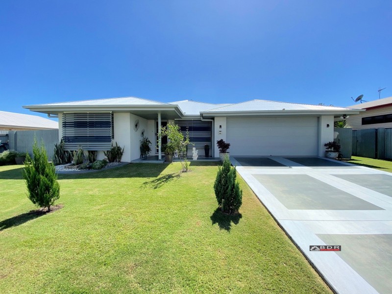 11 Honey Myrtle Cl, Burrum Heads QLD 4659