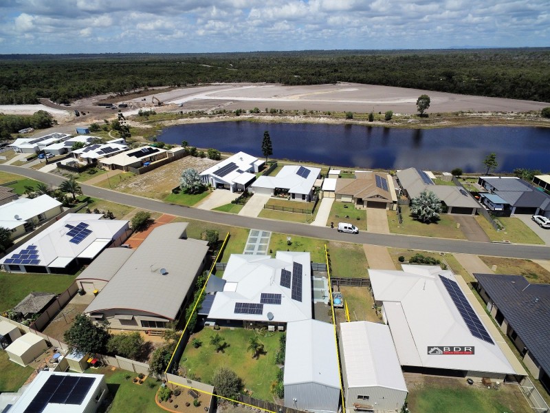 11 Honey Myrtle Cl, Burrum Heads QLD 4659