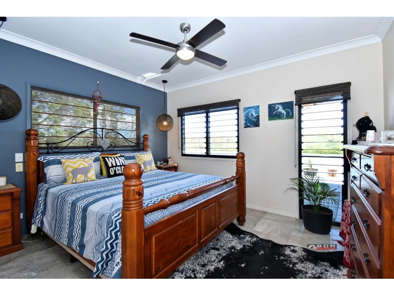 11 Jacqueline Dr, Pacific Haven QLD 4659